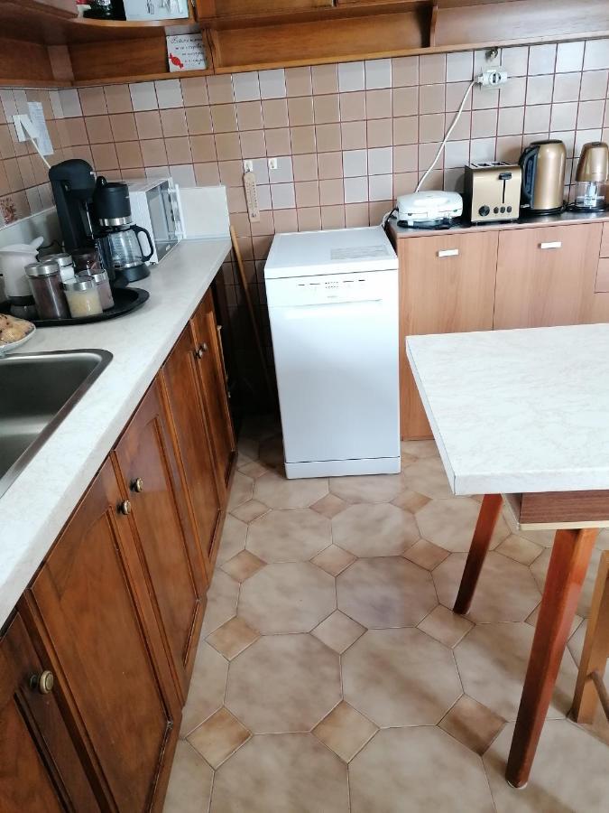 Iliahtida Apartment Chalkida Luaran gambar