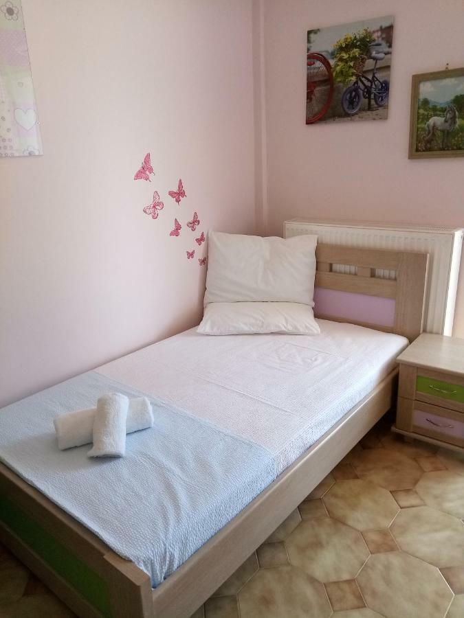 Iliahtida Apartment Chalkida Luaran gambar